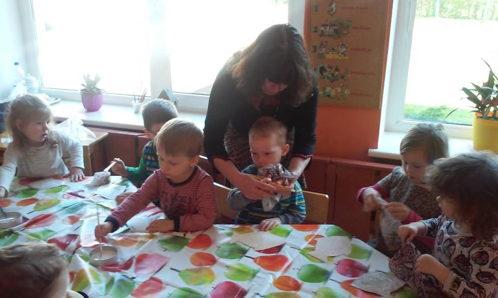 VI-os grupės susitikimas su auklėtinio močiute