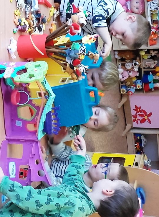 IV-os gr. teminė savaitė “Seku, seku pasaką”