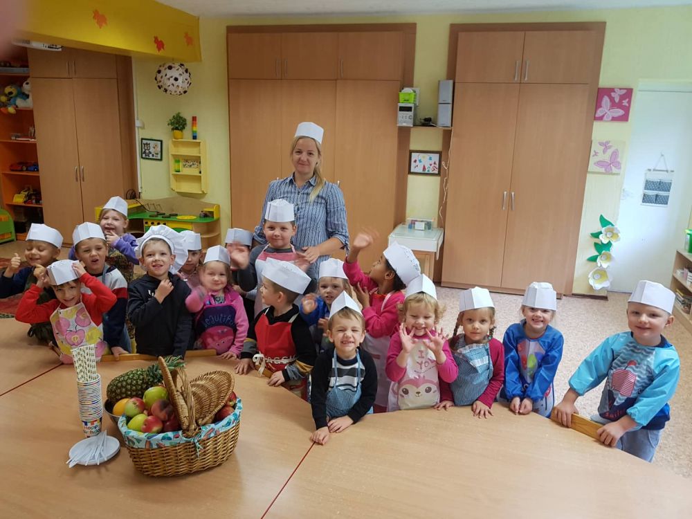 Sveikatinimosi valandėlė “Vitaminų kokteilis”