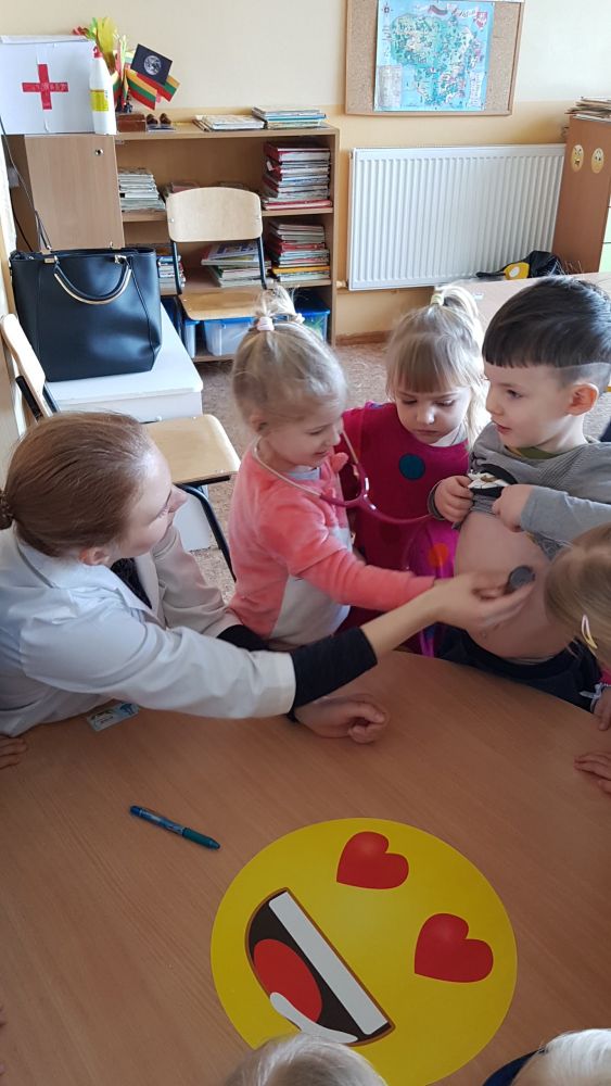 Edukacija “Svečiuose gydytoja”