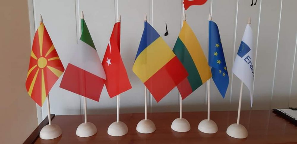 Tarptautinio Erasmus+ projekto „Magic: Motyvate Game, Increace Competence“ („Magija: Motyvuokime Žaidimu, Ugdykime Kompetencijas“)  partnerių vizitas Lietuvoje